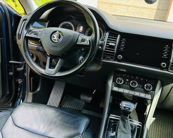 Синий Шкода Kodiaq, объемом двигателя 1.98 л и пробегом 130 тыс. км за 25000 $, фото 13 на Automoto.ua
