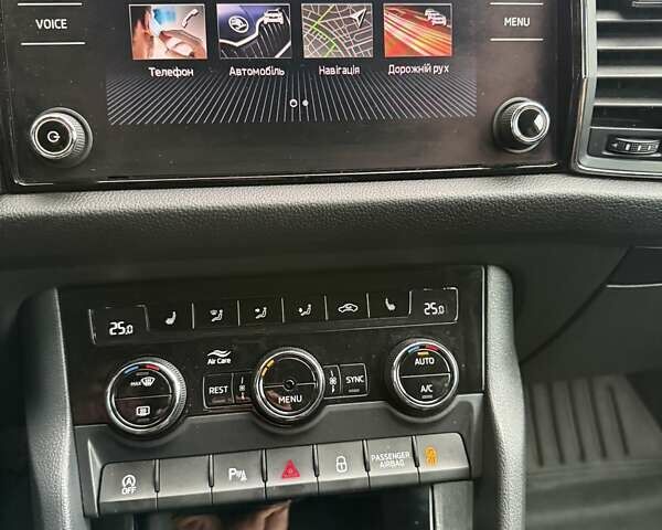 Синий Шкода Kodiaq, объемом двигателя 2 л и пробегом 167 тыс. км за 25400 $, фото 12 на Automoto.ua