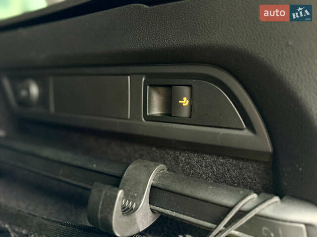 Синий Шкода Kodiaq, объемом двигателя 1.97 л и пробегом 105 тыс. км за 33999 $, фото 26 на Automoto.ua