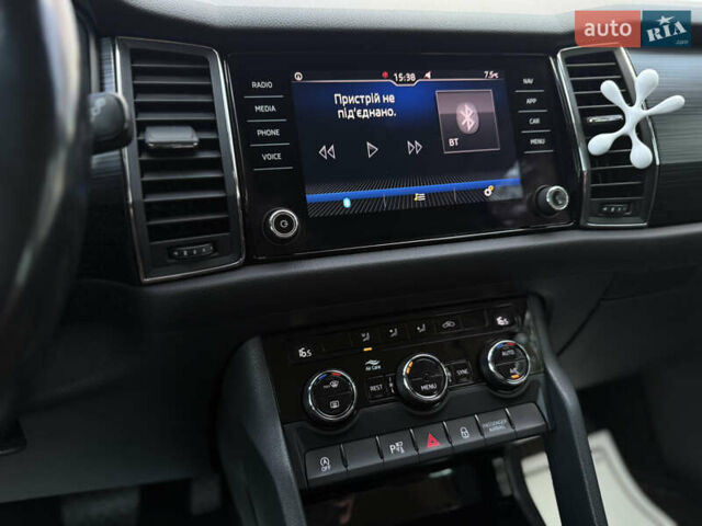 Синій Шкода Kodiaq, об'ємом двигуна 1.97 л та пробігом 231 тис. км за 26499 $, фото 41 на Automoto.ua