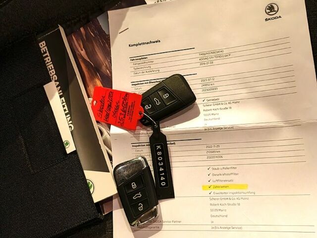 Синий Шкода Kodiaq, объемом двигателя 2 л и пробегом 277 тыс. км за 23000 $, фото 13 на Automoto.ua