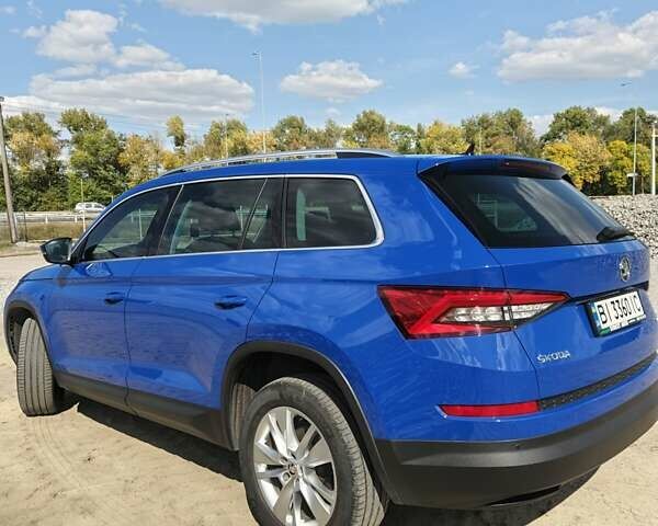 Синий Шкода Kodiaq, объемом двигателя 1.97 л и пробегом 277 тыс. км за 23000 $, фото 2 на Automoto.ua