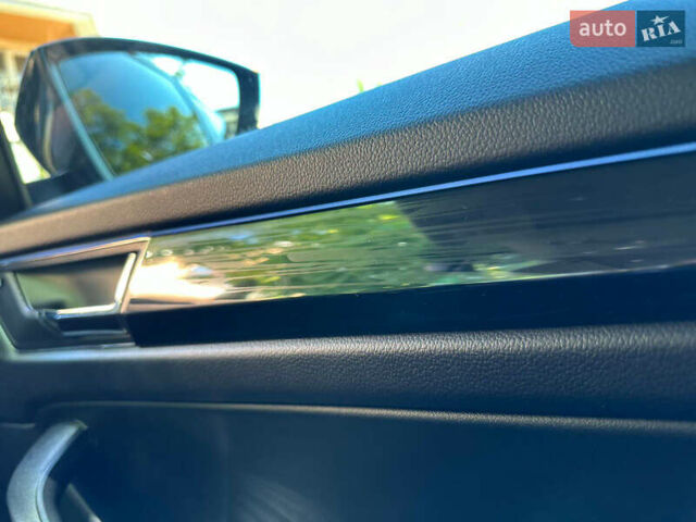 Синий Шкода Kodiaq, объемом двигателя 1.97 л и пробегом 290 тыс. км за 25000 $, фото 3 на Automoto.ua