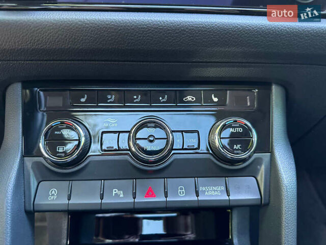 Синий Шкода Kodiaq, объемом двигателя 1.97 л и пробегом 290 тыс. км за 25000 $, фото 11 на Automoto.ua