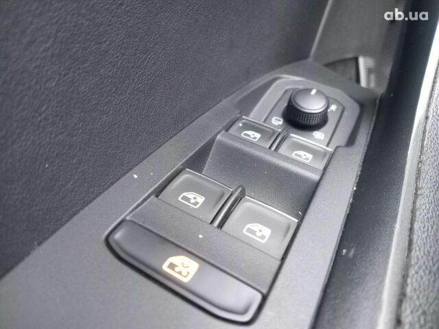 Синій Шкода Kodiaq, об'ємом двигуна 2 л та пробігом 207 тис. км за 28690 $, фото 10 на Automoto.ua