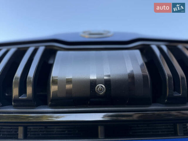 Синий Шкода Kodiaq, объемом двигателя 1.97 л и пробегом 236 тыс. км за 23950 $, фото 11 на Automoto.ua