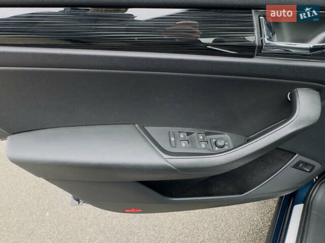 Синий Шкода Kodiaq, объемом двигателя 1.98 л и пробегом 32 тыс. км за 28800 $, фото 18 на Automoto.ua