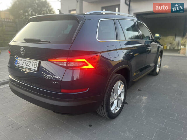 Синий Шкода Kodiaq, объемом двигателя 1.97 л и пробегом 159 тыс. км за 30500 $, фото 12 на Automoto.ua