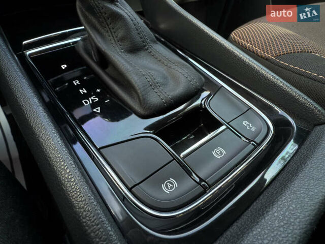 Синій Шкода Kodiaq, об'ємом двигуна 1.97 л та пробігом 231 тис. км за 26499 $, фото 45 на Automoto.ua