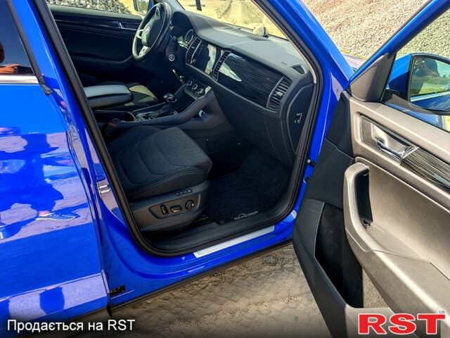 Синий Шкода Kodiaq, объемом двигателя 2 л и пробегом 277 тыс. км за 23000 $, фото 10 на Automoto.ua
