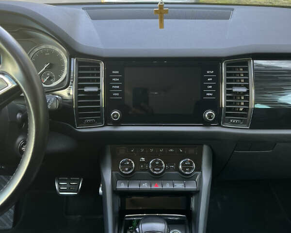 Синий Шкода Kodiaq, объемом двигателя 1.97 л и пробегом 159 тыс. км за 30500 $, фото 22 на Automoto.ua