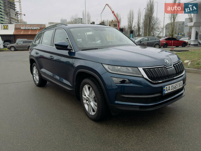 Синий Шкода Kodiaq, объемом двигателя 1.98 л и пробегом 32 тыс. км за 28800 $, фото 2 на Automoto.ua