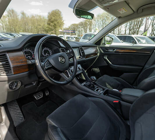 Синій Шкода Kodiaq, об'ємом двигуна 2 л та пробігом 204 тис. км за 28900 $, фото 32 на Automoto.ua