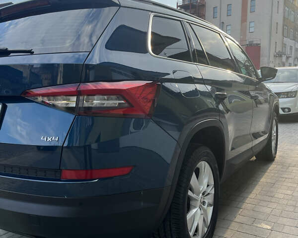 Синий Шкода Kodiaq, объемом двигателя 1.97 л и пробегом 117 тыс. км за 32500 $, фото 14 на Automoto.ua