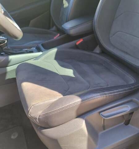 Синий Шкода Kodiaq, объемом двигателя 1.97 л и пробегом 118 тыс. км за 27200 $, фото 13 на Automoto.ua