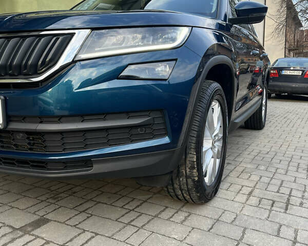 Синий Шкода Kodiaq, объемом двигателя 1.97 л и пробегом 117 тыс. км за 32500 $, фото 4 на Automoto.ua