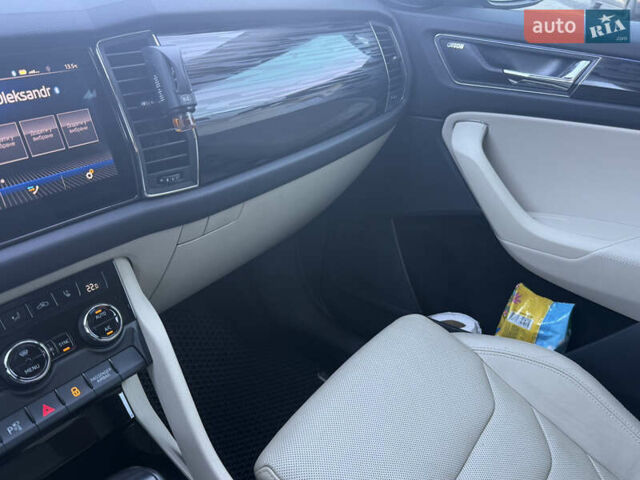 Синій Шкода Kodiaq, об'ємом двигуна 2 л та пробігом 49 тис. км за 33490 $, фото 42 на Automoto.ua