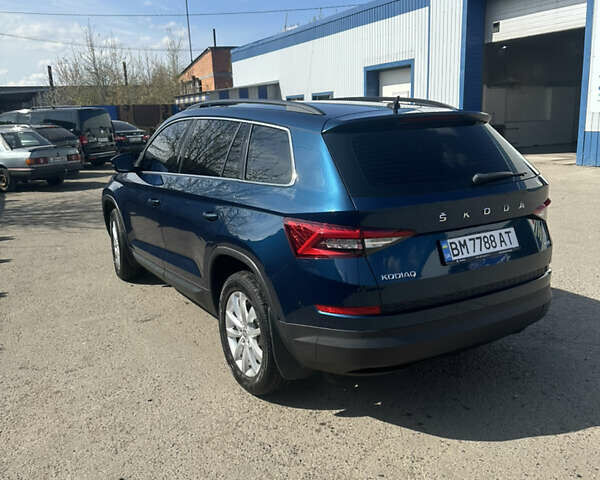 Синій Шкода Kodiaq, об'ємом двигуна 1.97 л та пробігом 53 тис. км за 32500 $, фото 2 на Automoto.ua