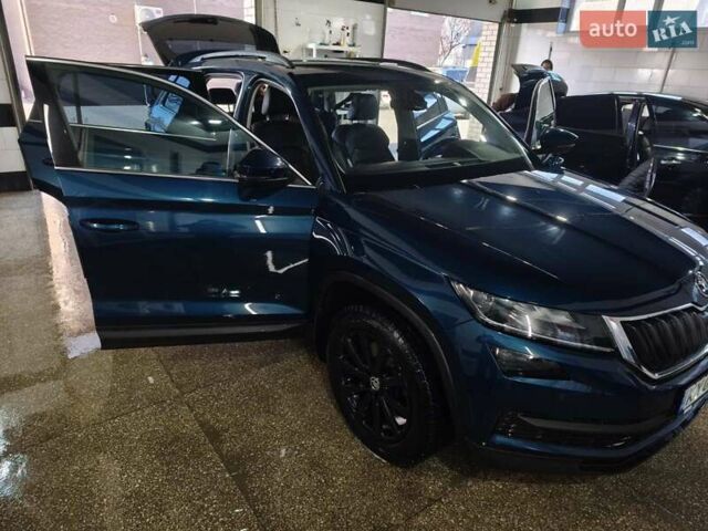 Синий Шкода Kodiaq, объемом двигателя 1.98 л и пробегом 105 тыс. км за 27500 $, фото 17 на Automoto.ua