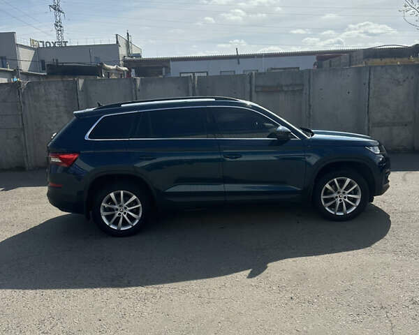 Синій Шкода Kodiaq, об'ємом двигуна 1.97 л та пробігом 53 тис. км за 32500 $, фото 1 на Automoto.ua