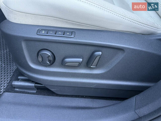 Синій Шкода Kodiaq, об'ємом двигуна 2 л та пробігом 49 тис. км за 33490 $, фото 40 на Automoto.ua