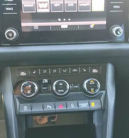 Синий Шкода Kodiaq, объемом двигателя 1.97 л и пробегом 118 тыс. км за 27200 $, фото 23 на Automoto.ua