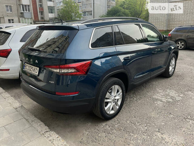 Синий Шкода Kodiaq, объемом двигателя 1.97 л и пробегом 117 тыс. км за 28920 $, фото 8 на Automoto.ua