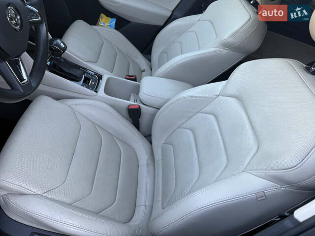 Синій Шкода Kodiaq, об'ємом двигуна 2 л та пробігом 49 тис. км за 33490 $, фото 38 на Automoto.ua