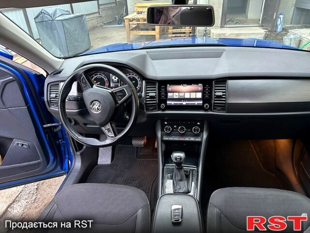 Синий Шкода Kodiaq, объемом двигателя 2 л и пробегом 232 тыс. км за 18000 $, фото 5 на Automoto.ua
