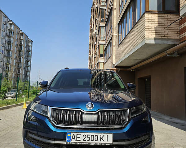 Синий Шкода Kodiaq, объемом двигателя 1.97 л и пробегом 115 тыс. км за 33500 $, фото 4 на Automoto.ua