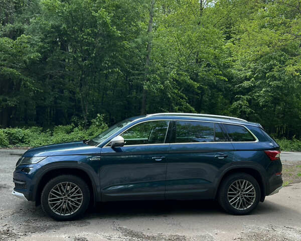 Шкода Kodiaq 2019 в Киеве на Automoto.ua Синий Шкода Kodiaq, объемом двигателя 1.97 л и пробегом 240 тыс. км за 28000 $, фото 5 на Automoto.ua