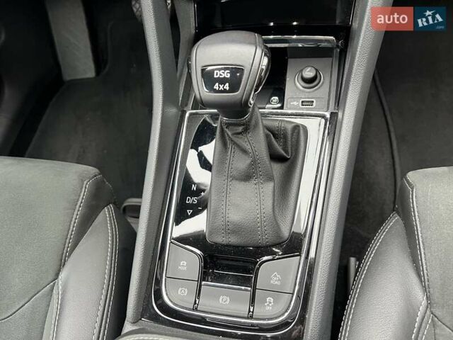 Синій Шкода Kodiaq, об'ємом двигуна 1.98 л та пробігом 92 тис. км за 25485 $, фото 32 на Automoto.ua