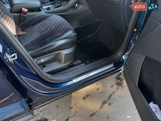 Синій Шкода Kodiaq, об'ємом двигуна 1.97 л та пробігом 164 тис. км за 25800 $, фото 6 на Automoto.ua
