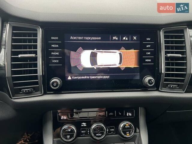 Синій Шкода Kodiaq, об'ємом двигуна 1.98 л та пробігом 92 тис. км за 25485 $, фото 36 на Automoto.ua