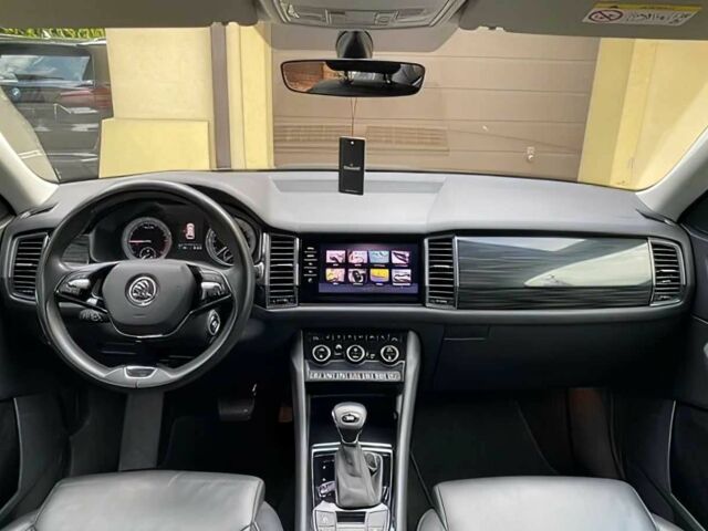 Синій Шкода Kodiaq, об'ємом двигуна 2 л та пробігом 34 тис. км за 21500 $, фото 6 на Automoto.ua