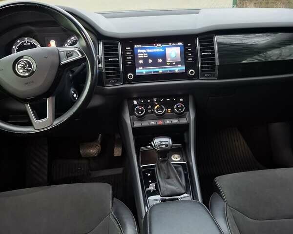 Синій Шкода Kodiaq, об'ємом двигуна 1.98 л та пробігом 240 тис. км за 25000 $, фото 15 на Automoto.ua