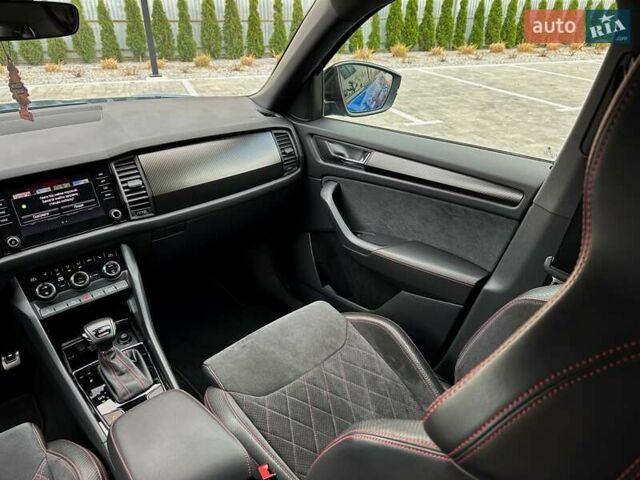 Синий Шкода Kodiaq, объемом двигателя 1.97 л и пробегом 150 тыс. км за 36200 $, фото 21 на Automoto.ua