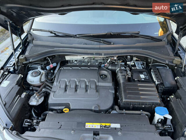 Синій Шкода Kodiaq, об'ємом двигуна 1.97 л та пробігом 197 тис. км за 25900 $, фото 78 на Automoto.ua