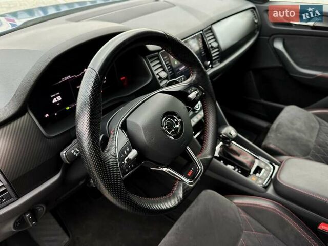 Синий Шкода Kodiaq, объемом двигателя 1.97 л и пробегом 150 тыс. км за 36200 $, фото 19 на Automoto.ua