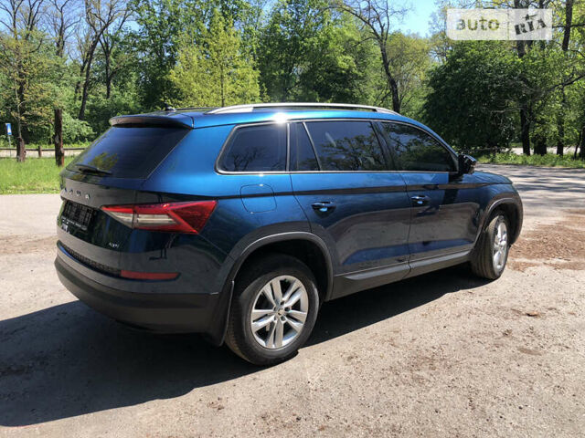 Синій Шкода Kodiaq, об'ємом двигуна 2 л та пробігом 64 тис. км за 30800 $, фото 2 на Automoto.ua