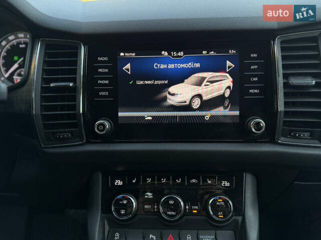 Синій Шкода Kodiaq, об'ємом двигуна 1.97 л та пробігом 197 тис. км за 25900 $, фото 63 на Automoto.ua
