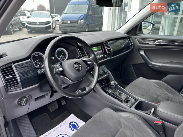 Синій Шкода Kodiaq, об'ємом двигуна 1.98 л та пробігом 101 тис. км за 28500 $, фото 13 на Automoto.ua
