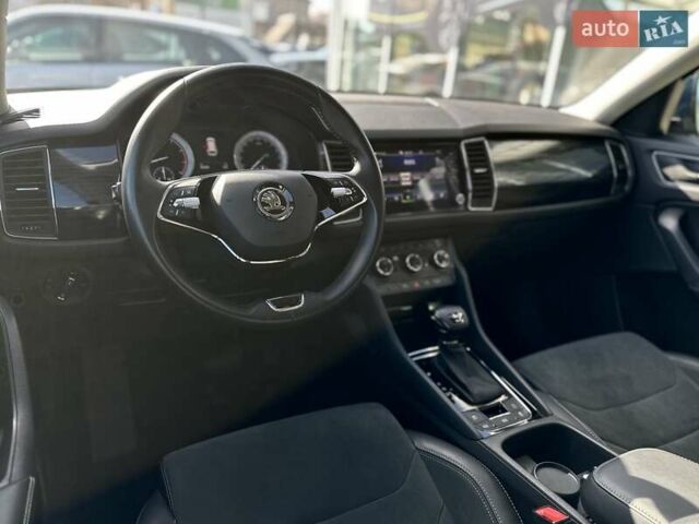 Синий Шкода Kodiaq, объемом двигателя 1.98 л и пробегом 85 тыс. км за 30000 $, фото 9 на Automoto.ua