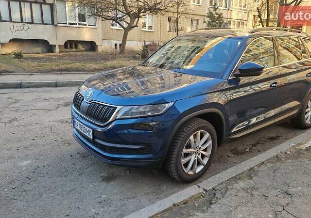 Шкода Kodiaq 2021 в Львове на Automoto.ua Синий Шкода Kodiaq, объемом двигателя 1.98 л и пробегом 67 тыс. км за 33000 $, фото 2 на Automoto.ua