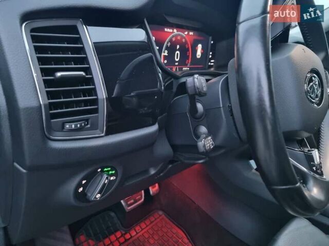 Синій Шкода Kodiaq, об'ємом двигуна 1.97 л та пробігом 200 тис. км за 32700 $, фото 31 на Automoto.ua