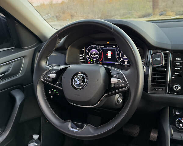 Синій Шкода Kodiaq, об'ємом двигуна 2 л та пробігом 81 тис. км за 32500 $, фото 24 на Automoto.ua