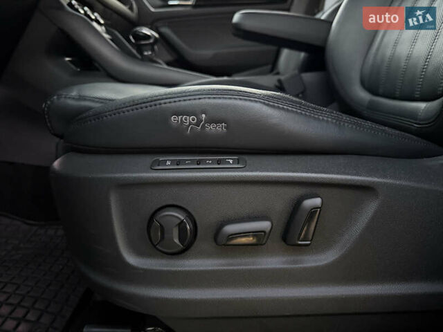 Синий Шкода Kodiaq, объемом двигателя 1.97 л и пробегом 199 тыс. км за 32900 $, фото 47 на Automoto.ua