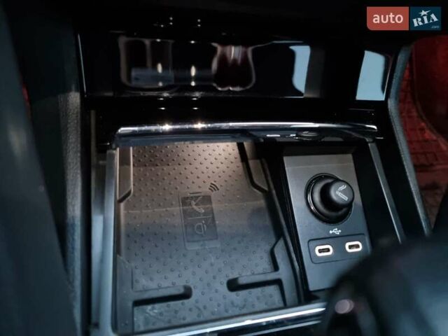 Синій Шкода Kodiaq, об'ємом двигуна 1.97 л та пробігом 200 тис. км за 32700 $, фото 35 на Automoto.ua