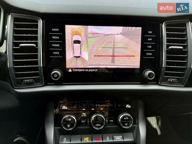 Синий Шкода Kodiaq, объемом двигателя 1.97 л и пробегом 187 тыс. км за 33200 $, фото 21 на Automoto.ua