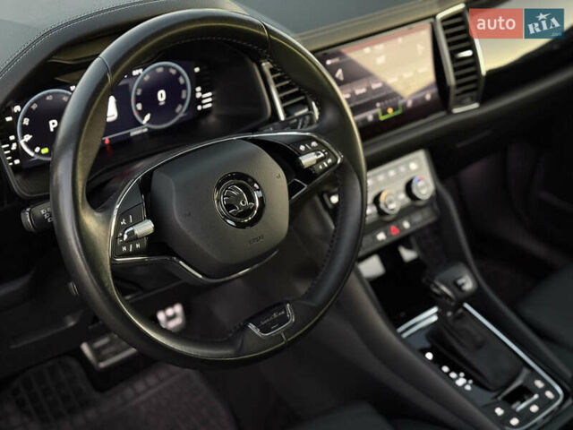 Синий Шкода Kodiaq, объемом двигателя 1.97 л и пробегом 199 тыс. км за 32900 $, фото 56 на Automoto.ua